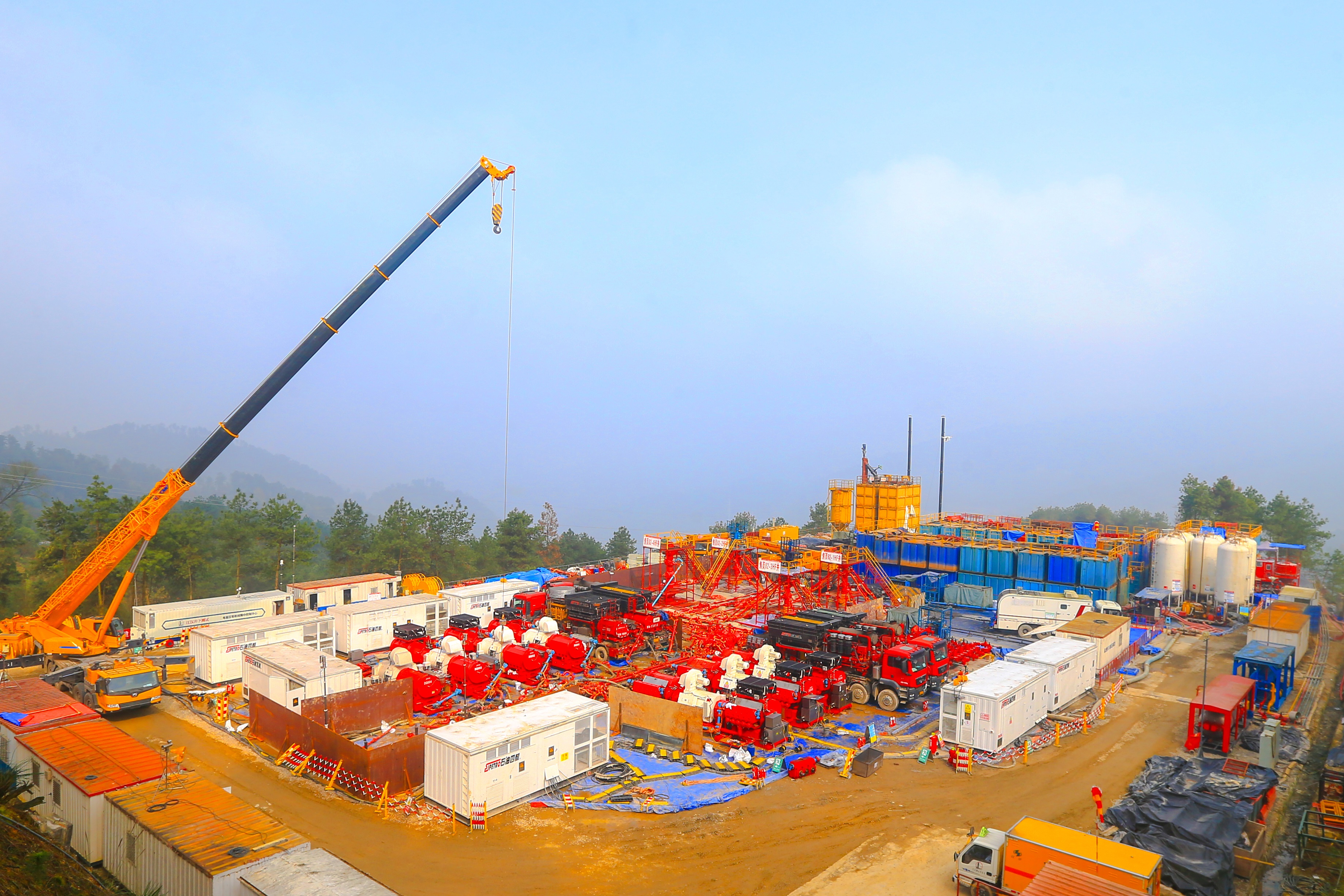 新闻2 电动压裂.jpg